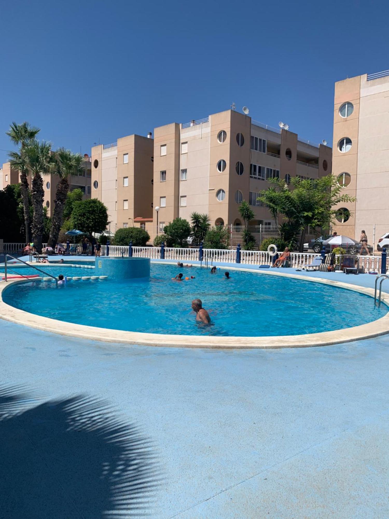 Tres Beau T4 Torrevieja Renove Et Moderne Exterior foto